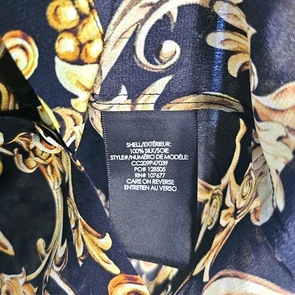 ALICE+OLIVIA Eloise Florence Scroll Silk Button Front Blouse - Picture 8 of 11